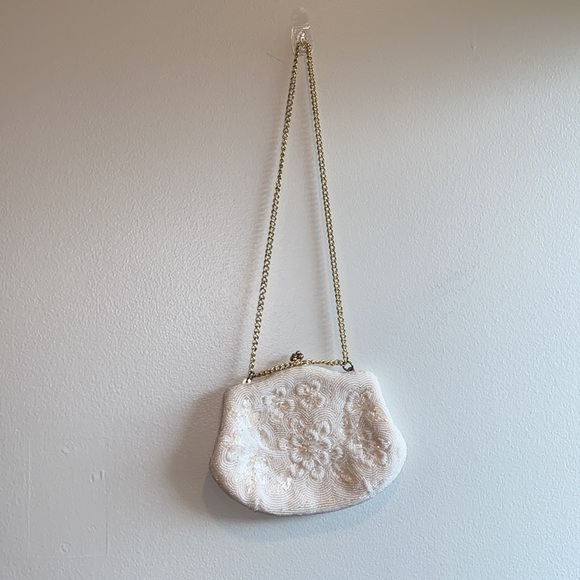 Vintage Delill Beaded Handbag White - Picture 15 of 15